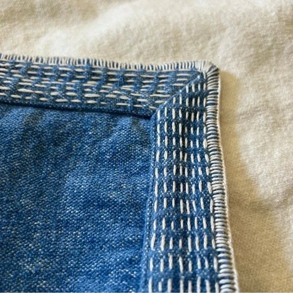 Set of 2 Serena and Lily Linen Chenille Pillow 18x24 French Blue Pillow Shams - Picture 6 of 9